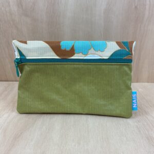 Etui blauwe bloem